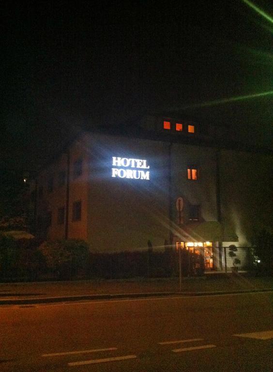Hotel Forum Rozzano Buitenkant foto