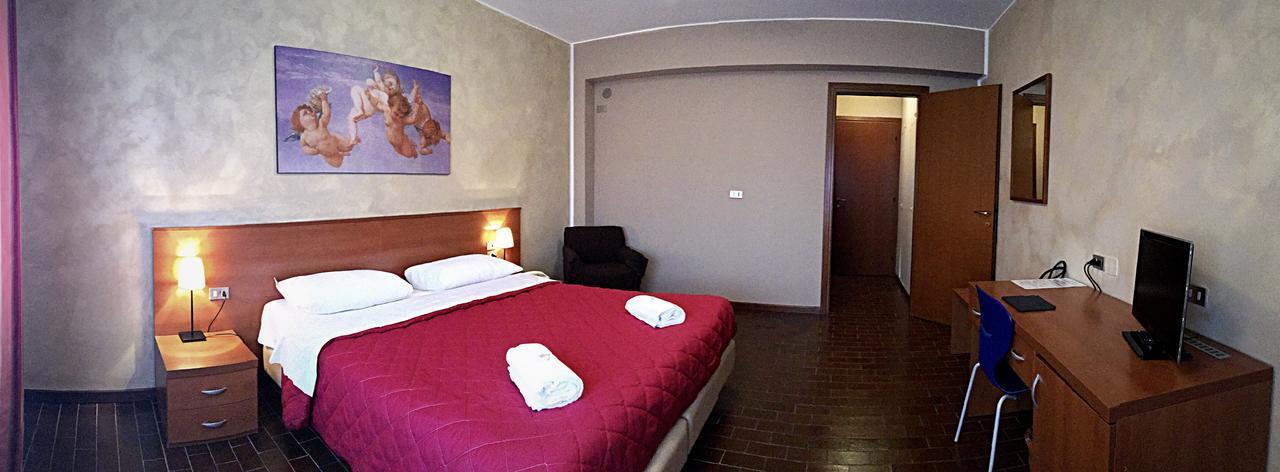 Hotel Forum Rozzano Buitenkant foto